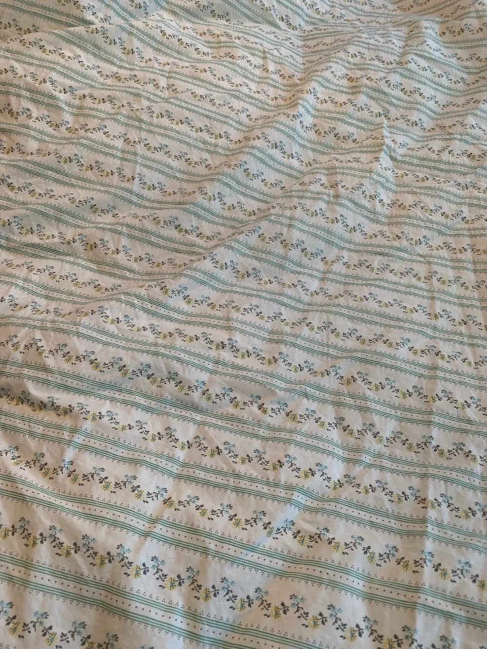 Vintage Liz Claiborne Sage Green Floral Comforter Cover with Pink Blossoms